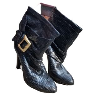 BCBGMaxAzaria Snakeskin Cuffed Boots (Size 8.5B)